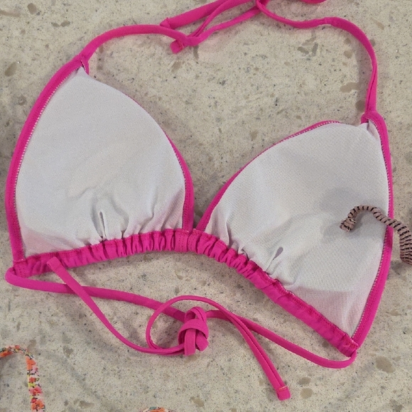 Bikini Lot - All Large - Picture 12 of 13